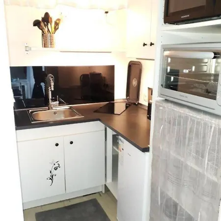 Situé Plein Sud Avec Balcon *