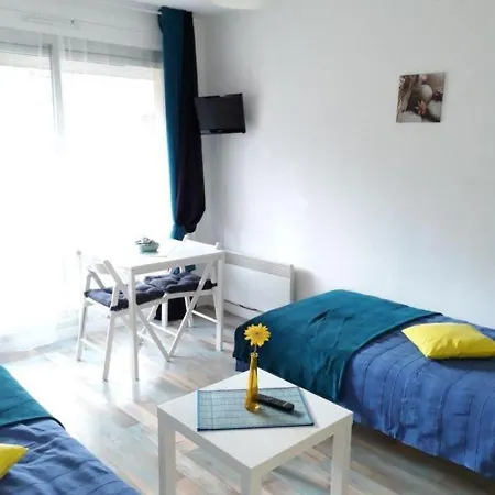 Situé Plein Sud Avec Balcon *