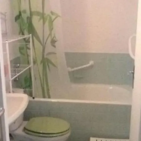 Situé Plein Sud Avec Balcon Bagnoles de l'Orne Normandie